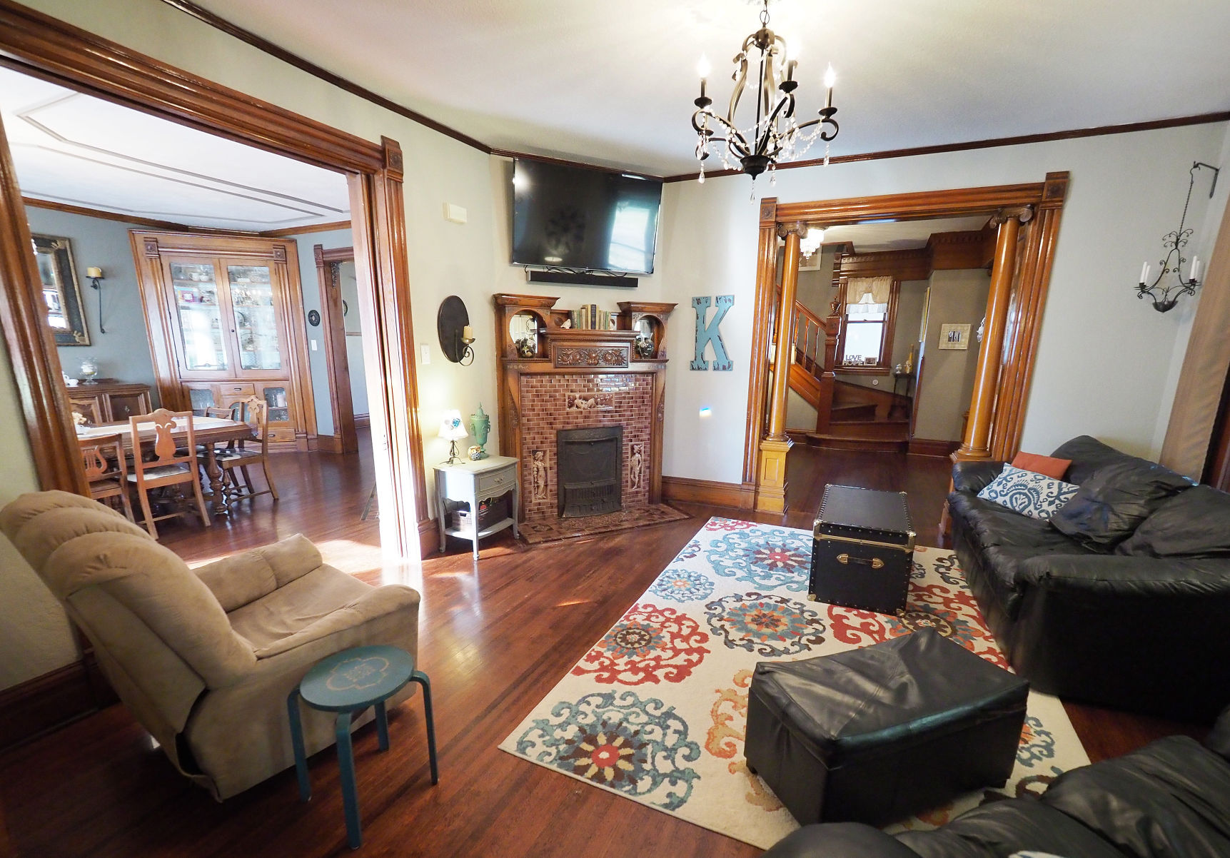 Kaufman home Mapleton